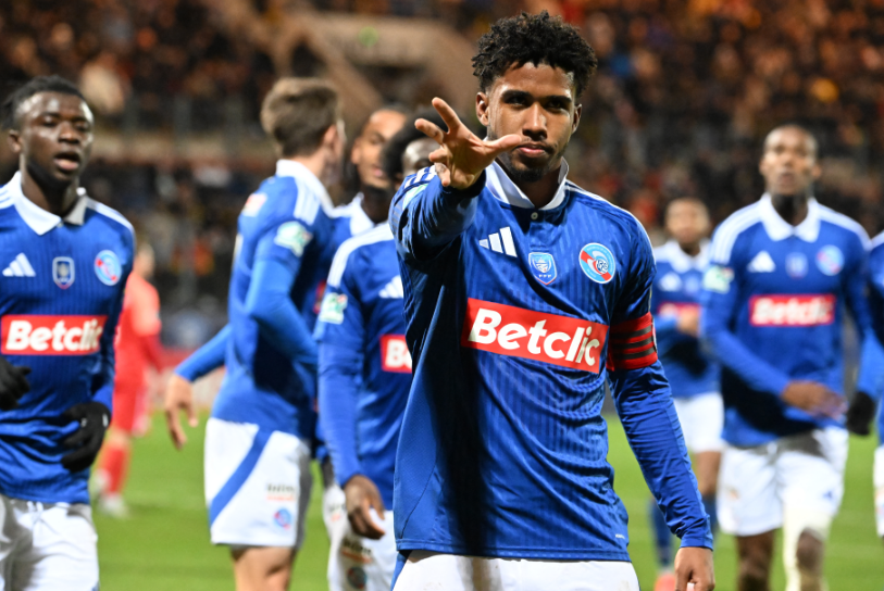 关于里程碑夜！切尔西队长鼓劲；法甲赛前刷纪录；质疑声仍在；更衣室氛围转暖的信息