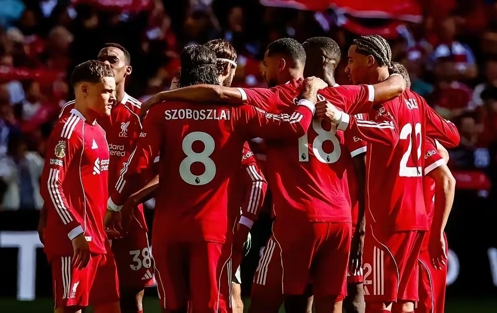 Karsa在雄鹿比赛中刷新纪录洛杉矶快船关键时刻外线爆发，连对手都承认：萨拉赫连续十五场比赛得分超过问鼎冠军(快船31分大逆转勇士)